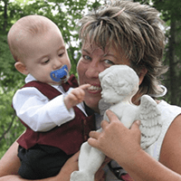 Annette Young LiveO2